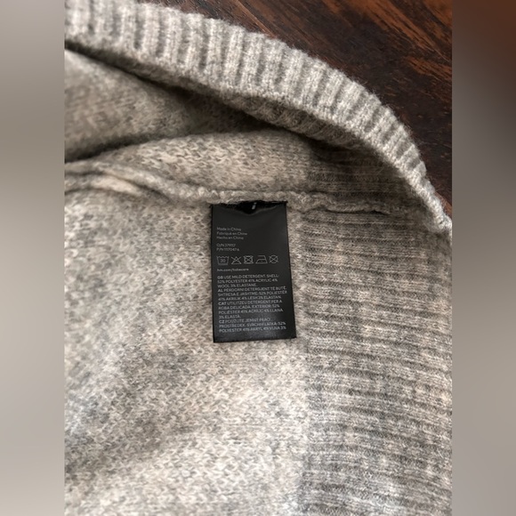 H&M Long Jacquard-knit Sweater - Picture 6 of 8